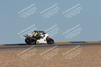 media/Feb-11-2024-CVMA (Sun) [[883485a079]]/Race 11 Amateur Supersport Open/